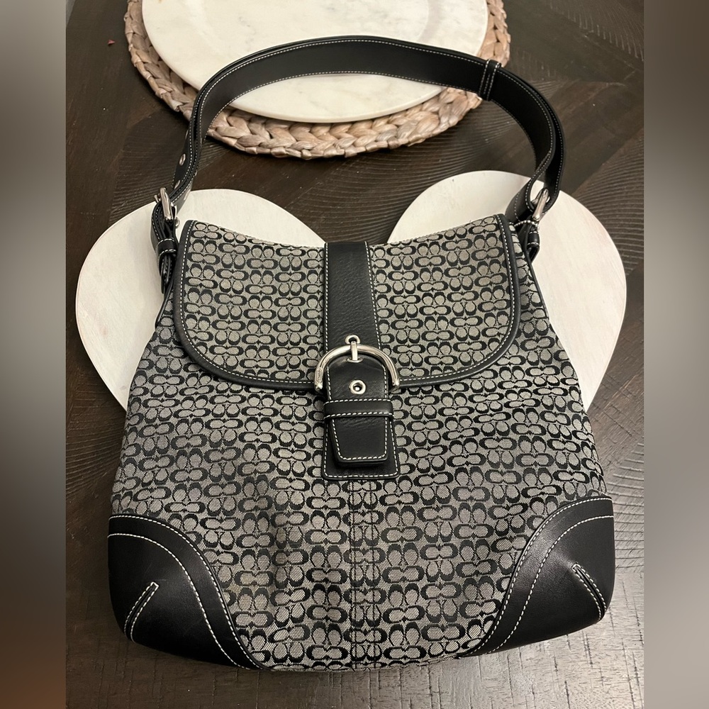 Signature C Coach Bag - EXCELLENT condition